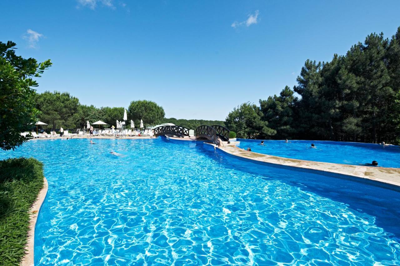 Kemer Country Hotel İstanbul Zekeriyaköy Buitenkant foto